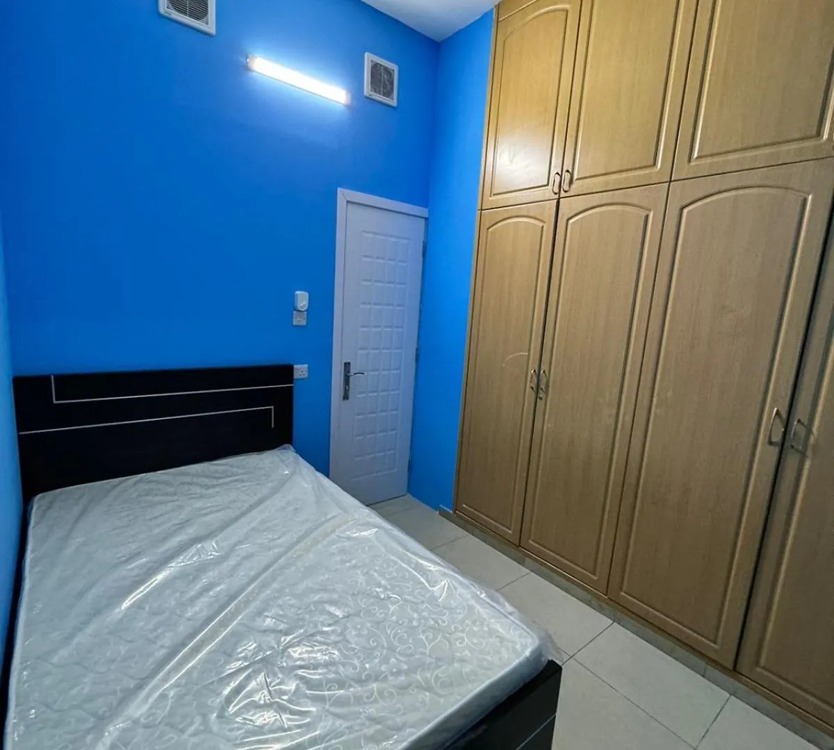 Ready To Rent Partitions Bed Spaces & Rooms Dubai 0*,